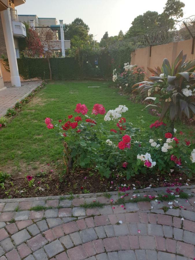 איסלמאבד Royal Villa F-10/2 מראה חיצוני תמונה